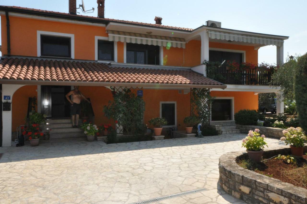 Apartments Majda Umag Exterior photo